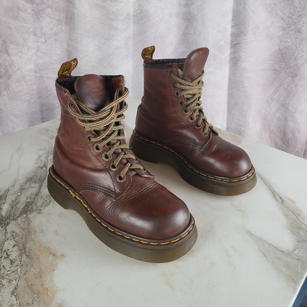 Dr. Martens Chunky Y2k 8-Eye Lace Up Boots Women's UK Size 4 US 6